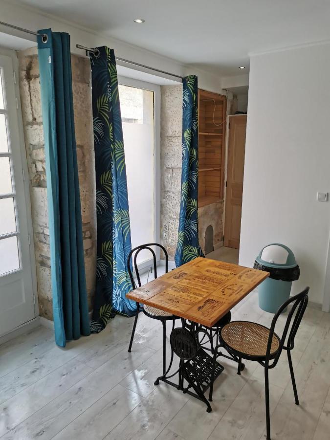 Apartament Studio Renove Centre Mansle Zewnętrze zdjęcie
